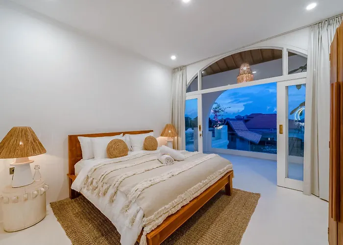 Mykonian - New Modern Concept & Luxury 3br -